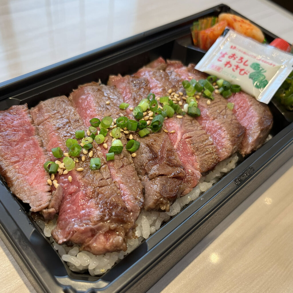 特選モモステーキ弁当